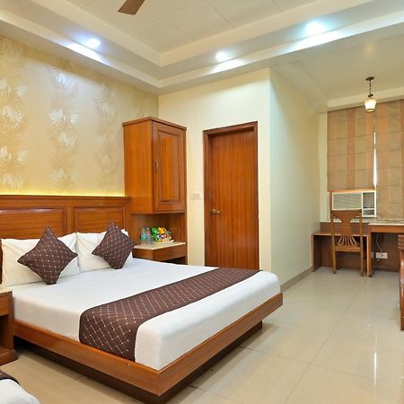 The Aster Karol Bagh Homely Atmosphere New Delhi Eksteriør billede
