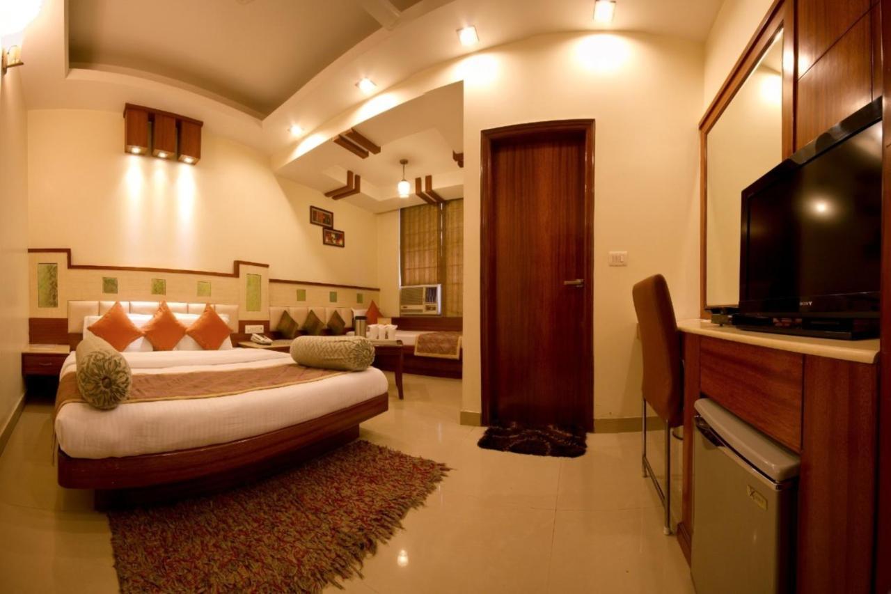 The Aster Karol Bagh Homely Atmosphere New Delhi Eksteriør billede