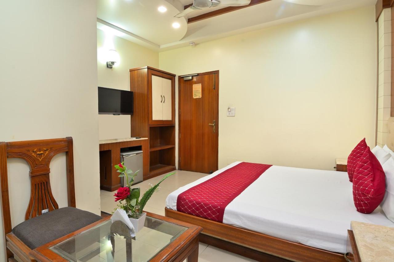 The Aster Karol Bagh Homely Atmosphere New Delhi Eksteriør billede
